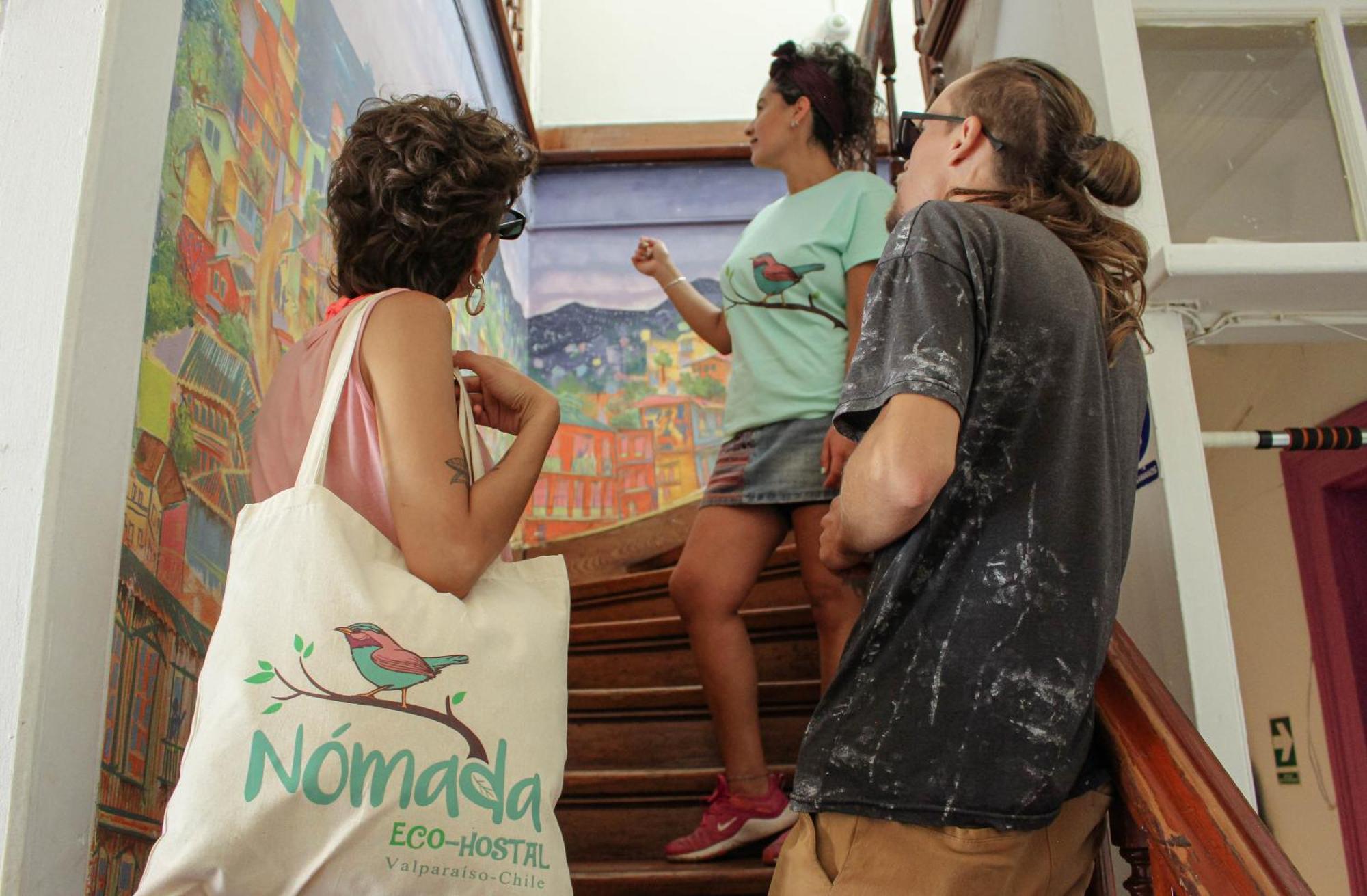 Nomada Eco-Hostal บัลปาราอีโซ ภายนอก รูปภาพ